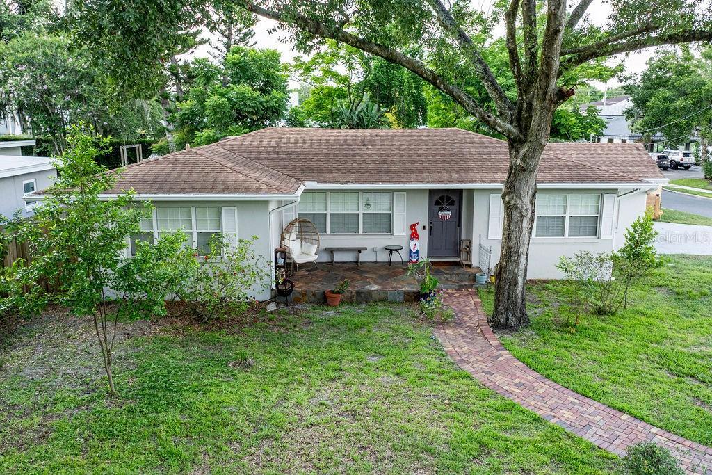 Property Photo: 212 Blossom Lane FL 32789
