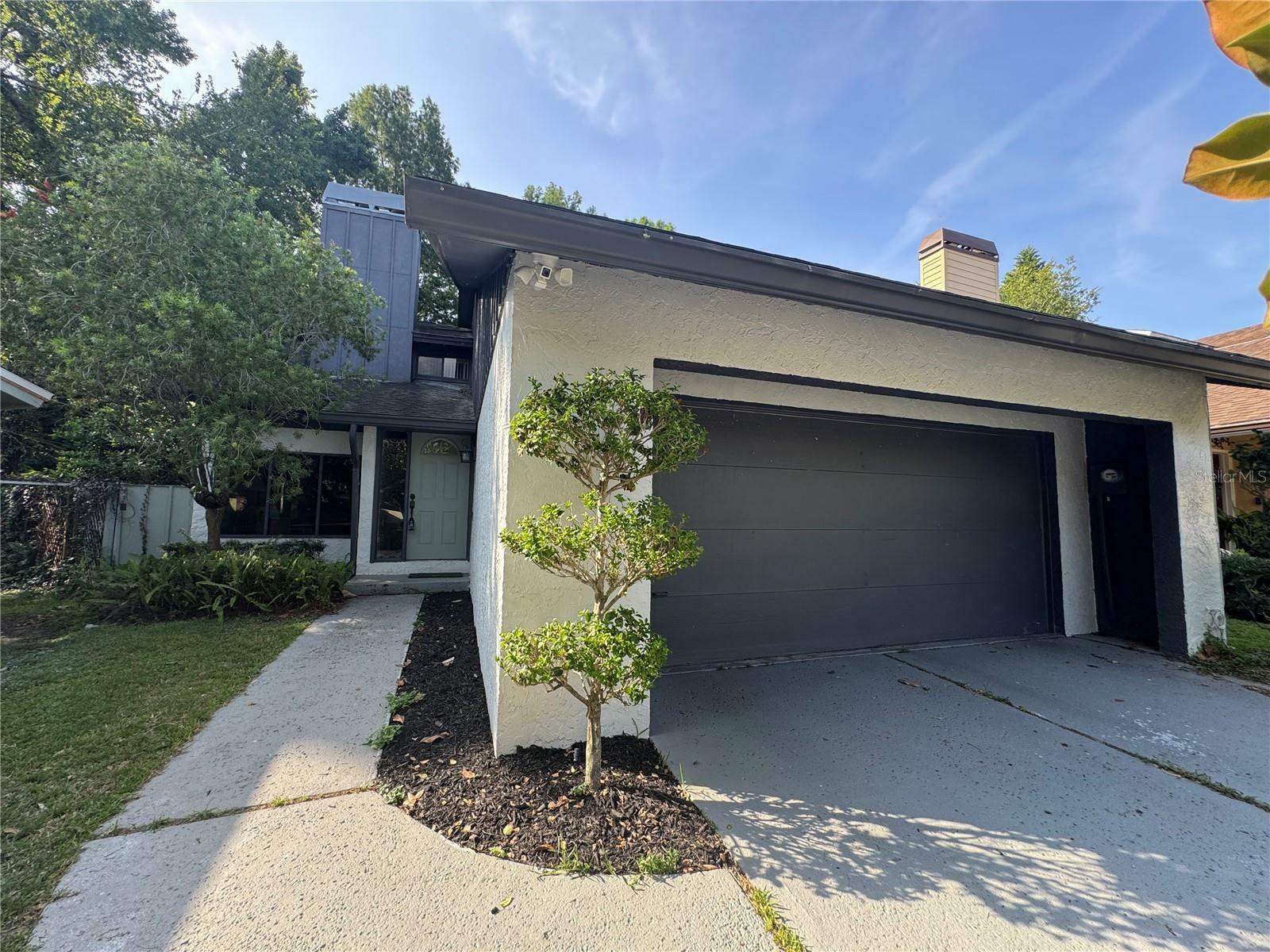 Property Photo: 304 Spring Run Circle FL 32779