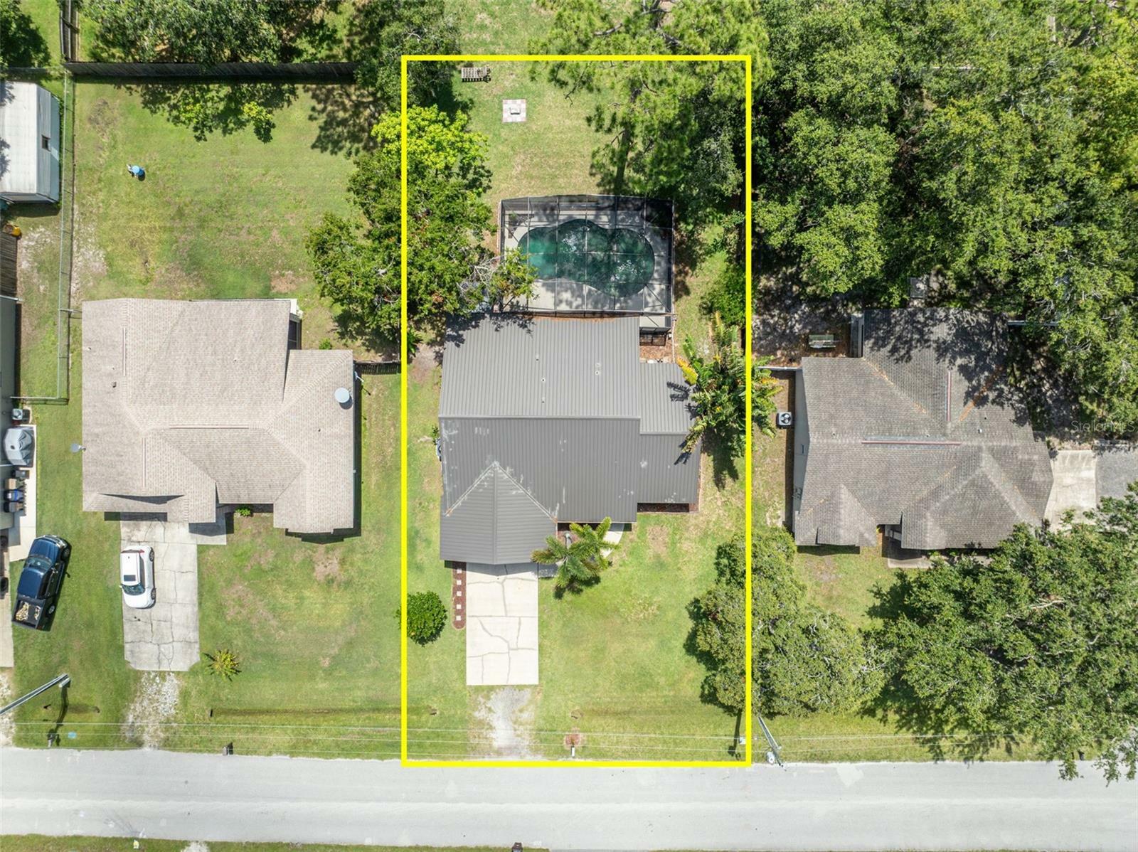 Property Photo: 1181 Pine Lane FL 34771