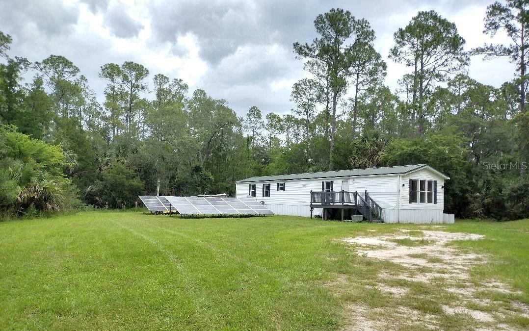 Property Photo: 3991 Water Oak Road FL 32110