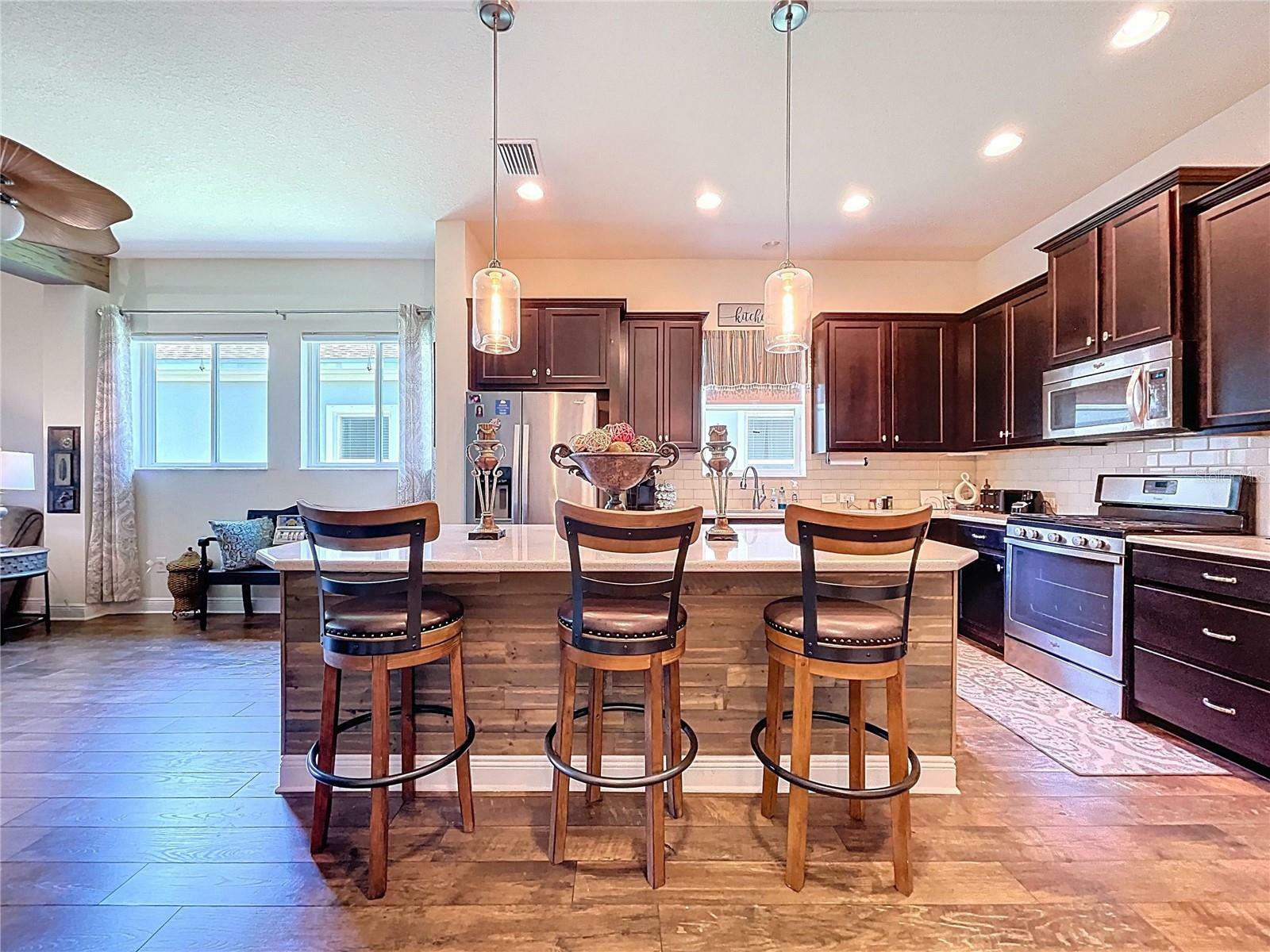 Property Photo:  6932 Old Benton Drive  FL 33572 