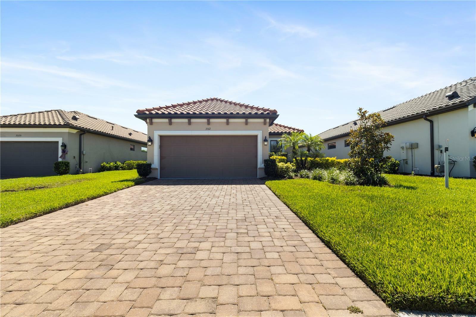 Property Photo: 3312 Francoa Drive FL 33556