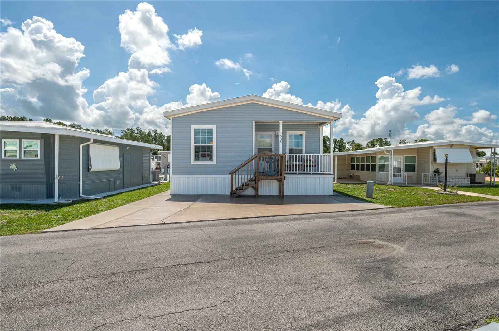 Property Photo:  7085 Fairview Village Circle  FL 33881 
