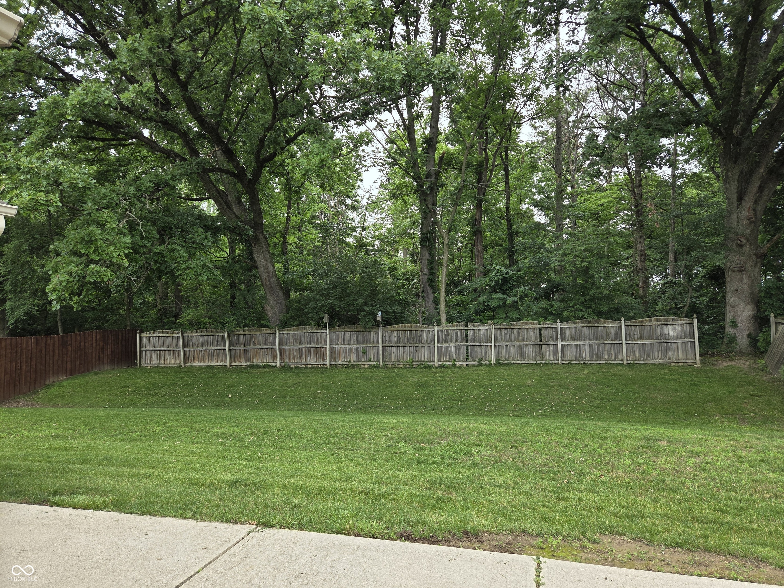 Property Photo: 7440 Oakview Drive IN 46123