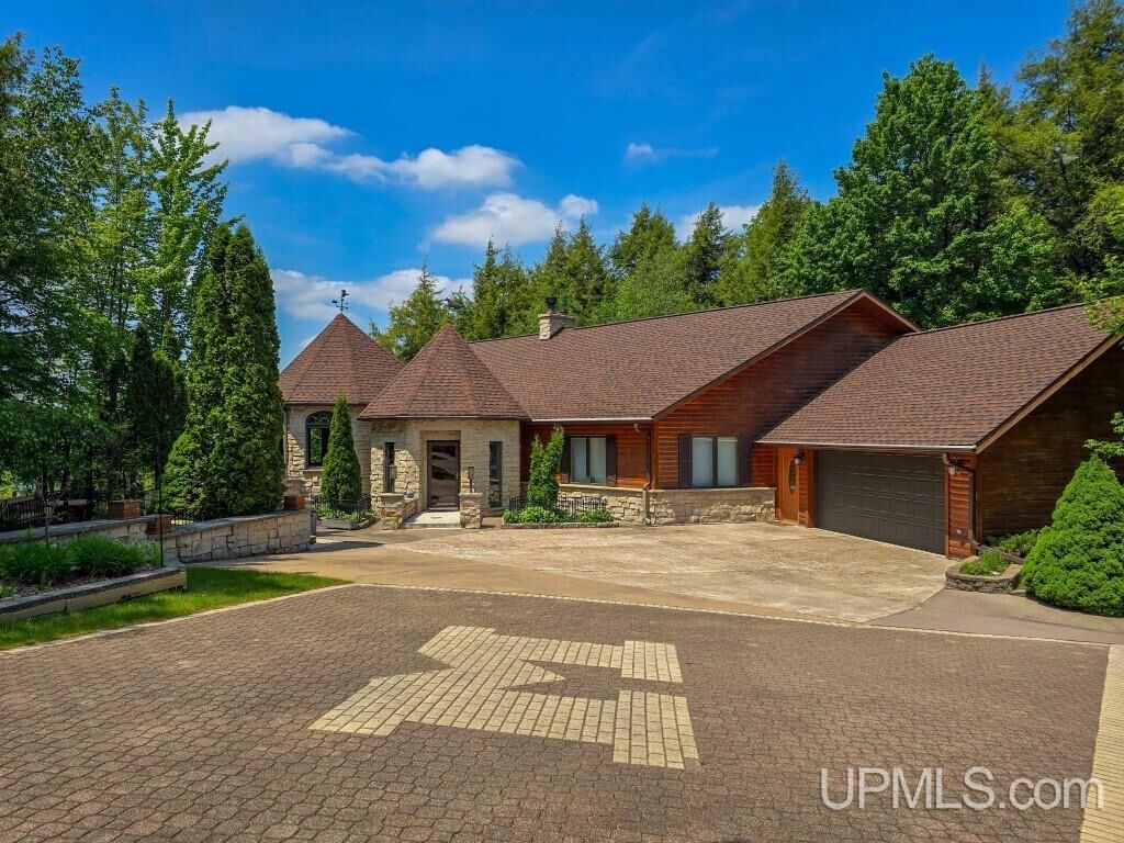 Property Photo:  5709 Deep Lake Road  MI 49895 