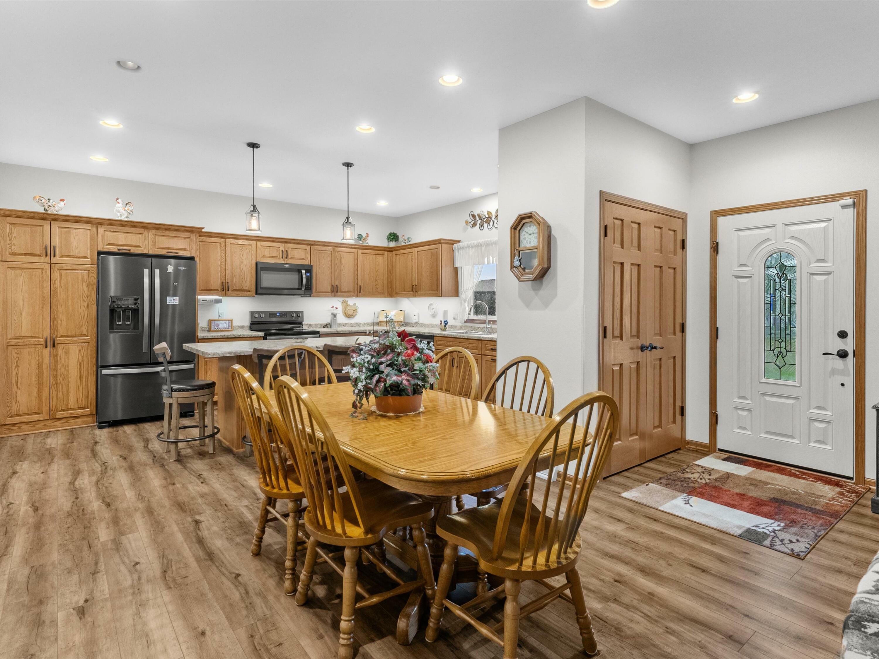 Property Photo: 4821 W Custer St WI 54220