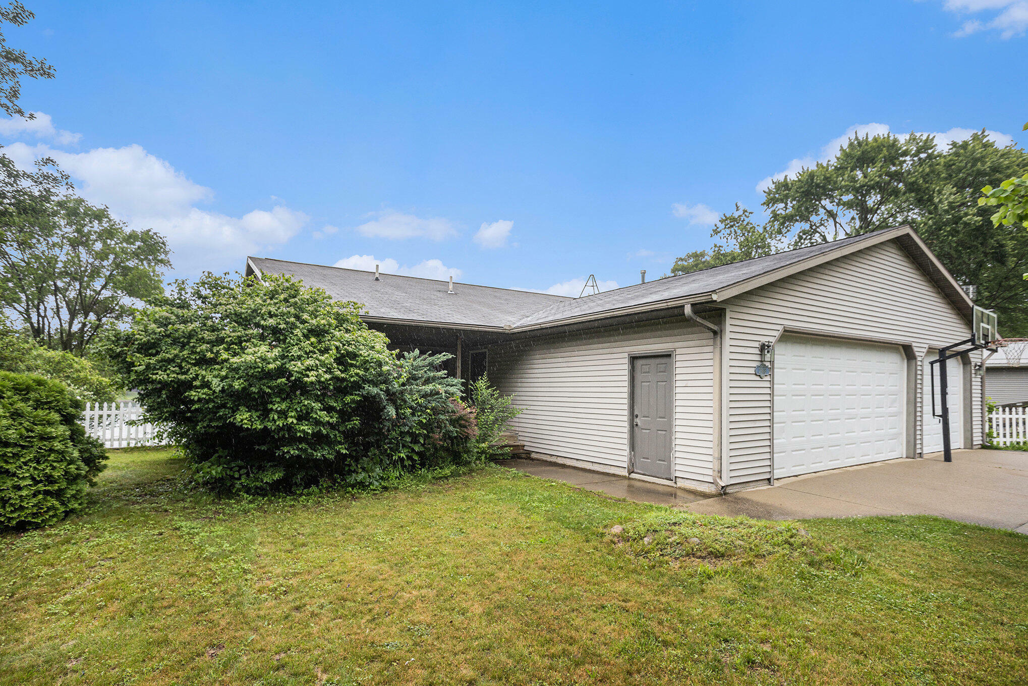 Property Photo:  27418 Orchard Drive  MI 49091 