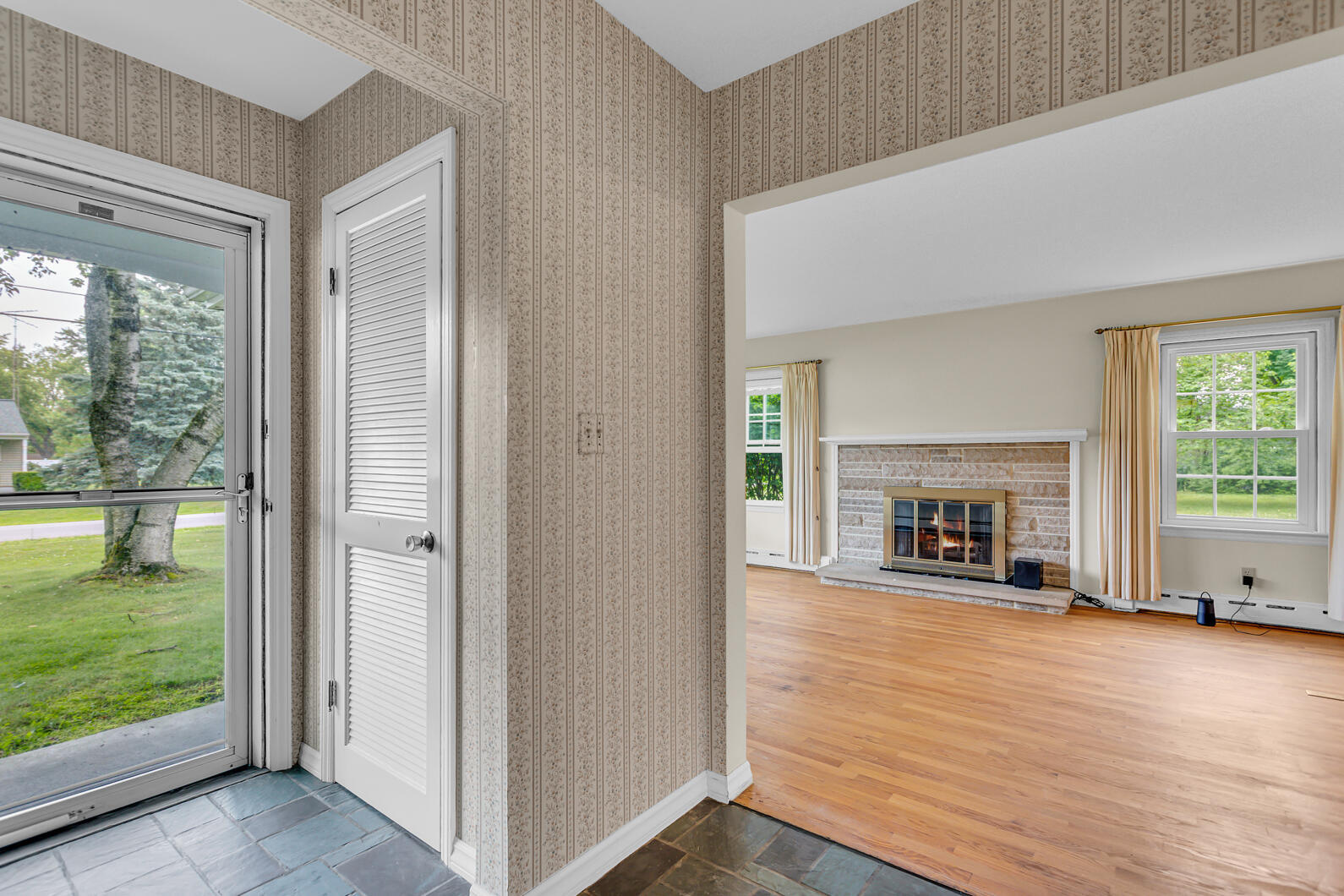 Property Photo: 3432 Loretta Drive MI 49201