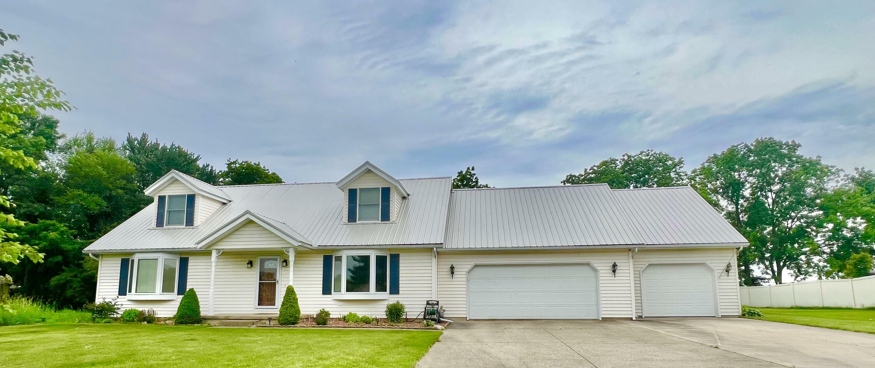 Property Photo: 755 Tomahawk Trail MI 49036