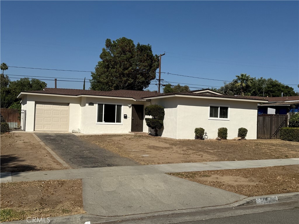 Property Photo: 3055 Ronald Street CA 92506
