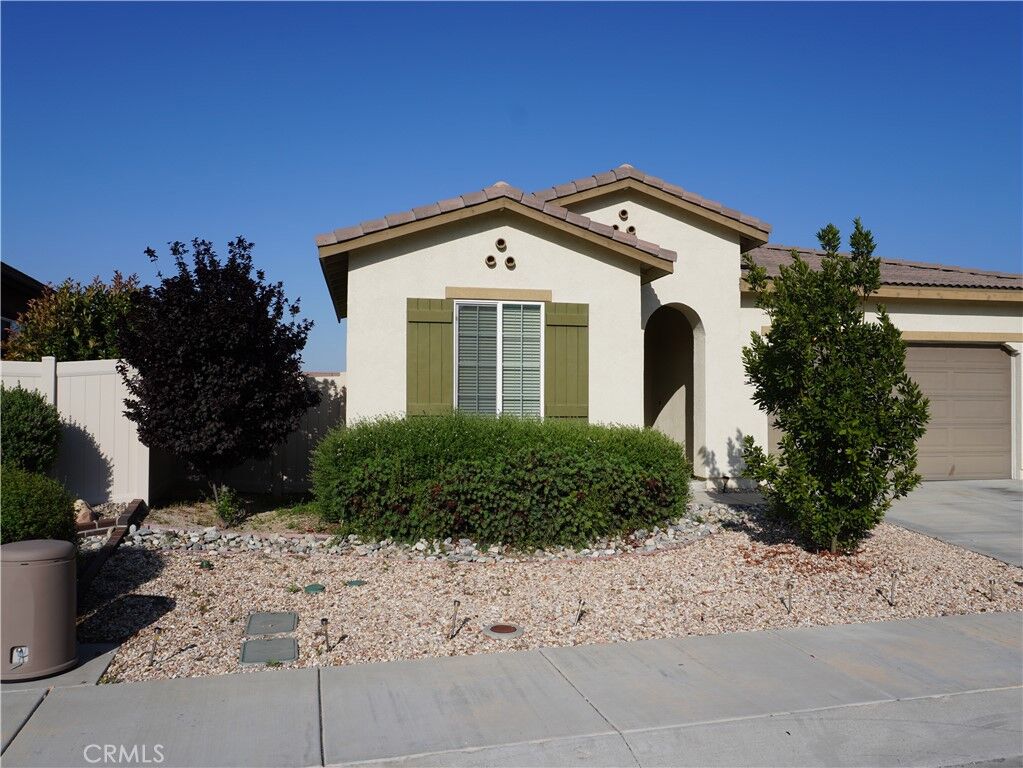 Property Photo:  348 Scarlett Runner  CA 92223 