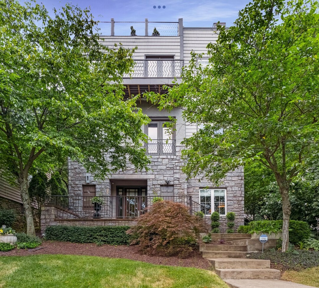 Property Photo: 301 32nd Ave S TN 37212