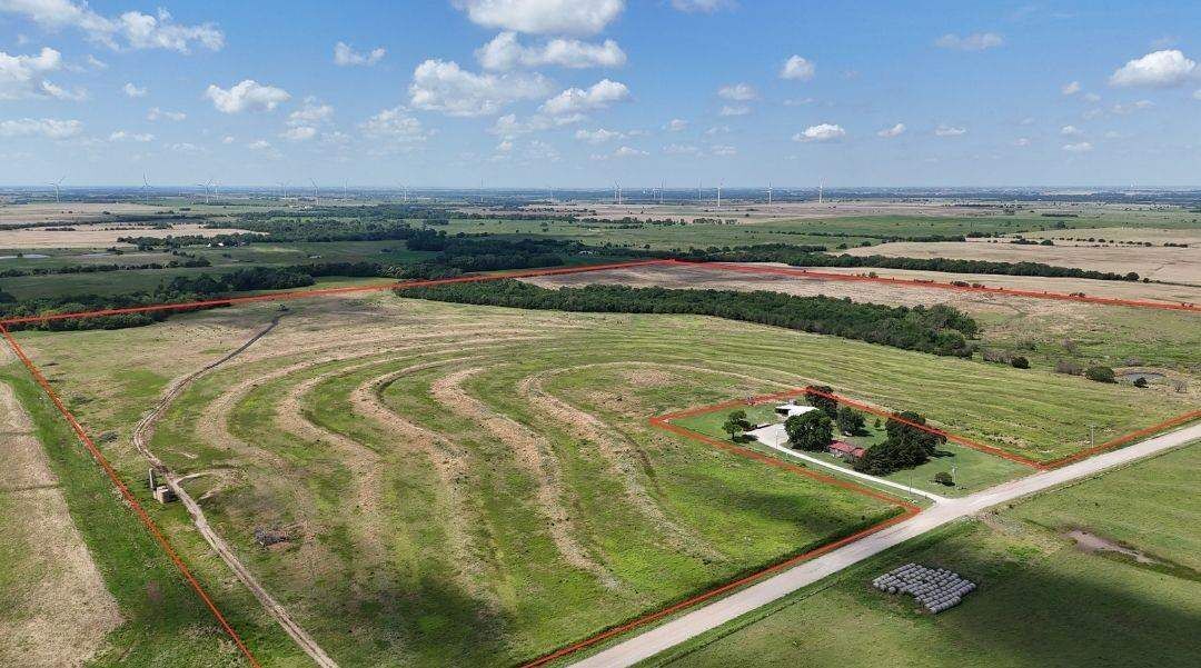 Property Photo:  0000 W Peckham Road  OK 74647 