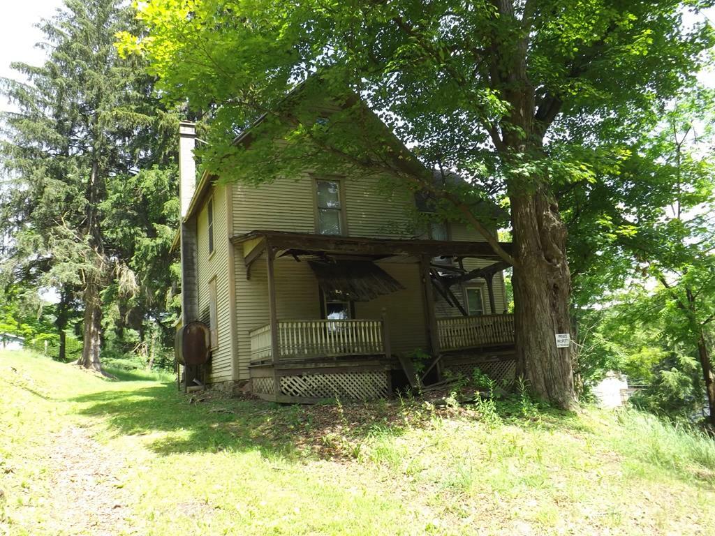 Property Photo:  106 William Avenue  PA 18614 