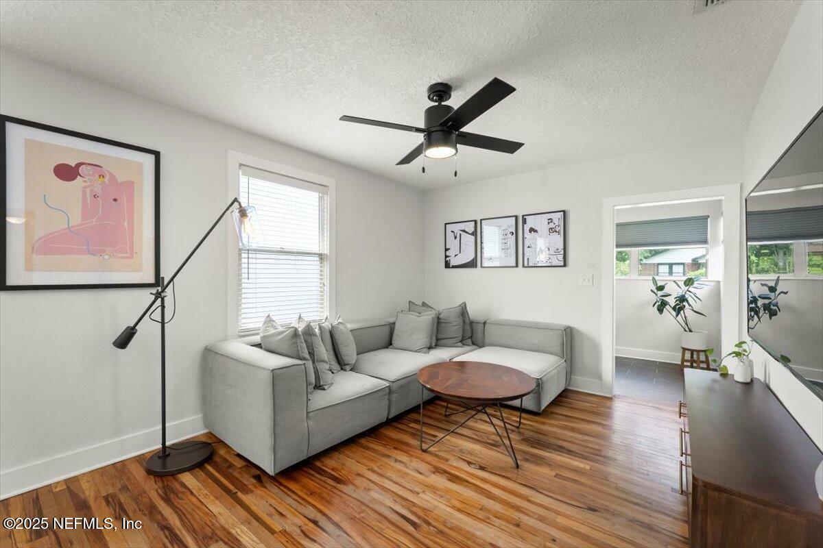 Property Photo:  1358 Rensselaer Avenue  FL 32205 