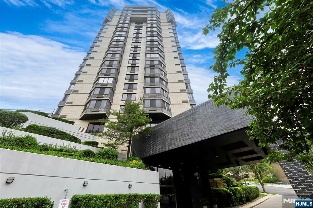 Property Photo: 1265 15th Street 4 C NJ 07024