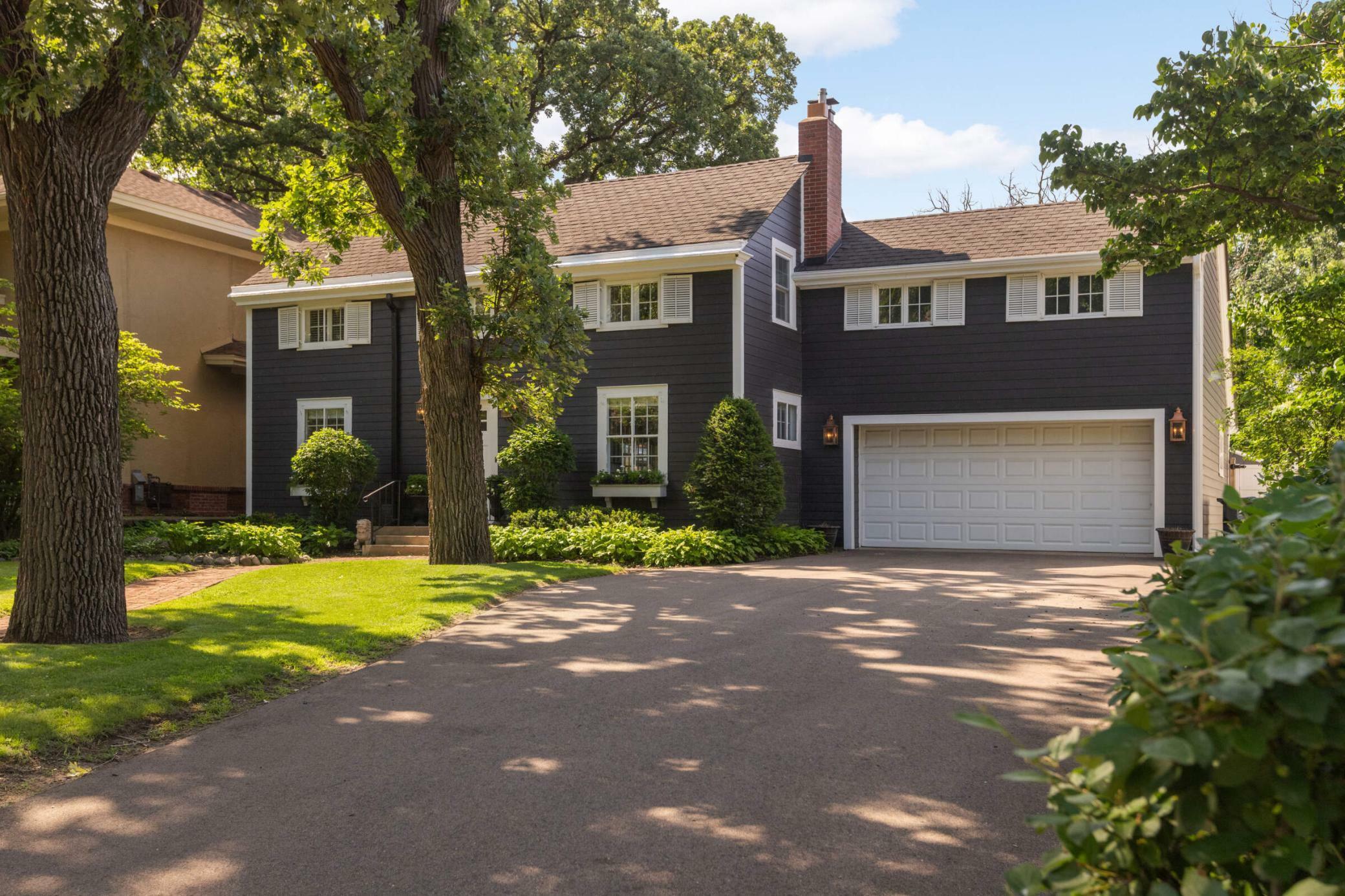 Property Photo: 1064 Lombard Avenue MN 55105