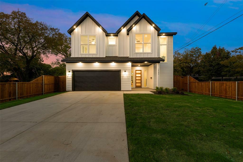 Property Photo: 1403 Pueblo Street TX 75212