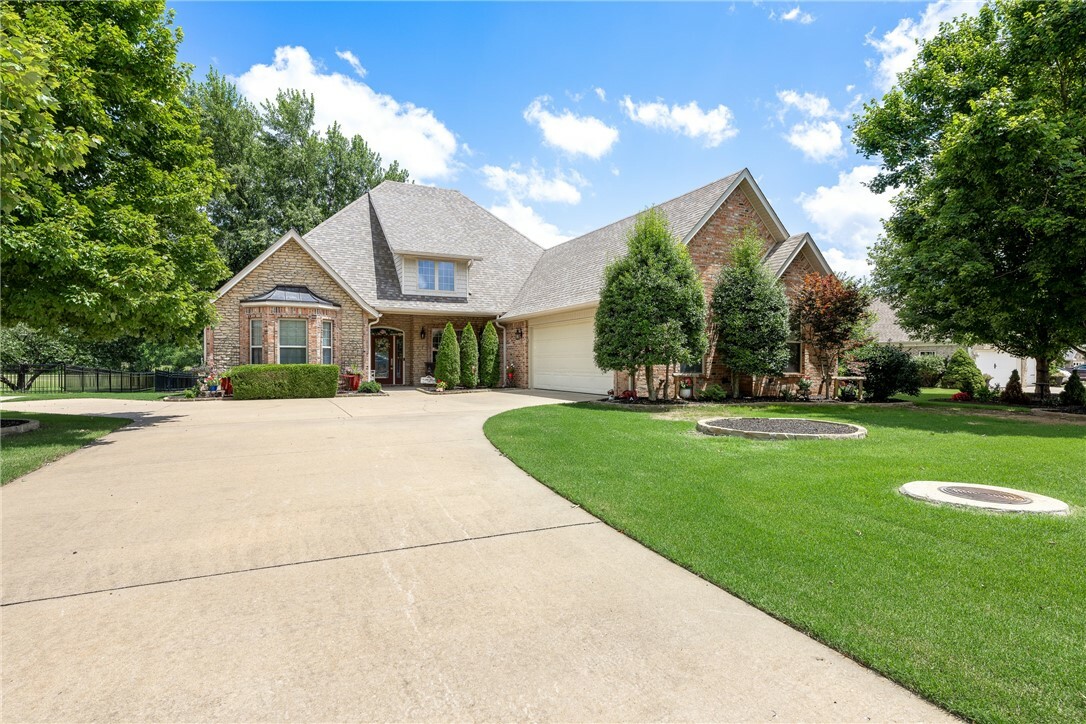 Property Photo: 11516 Frisco Drive AR 72730