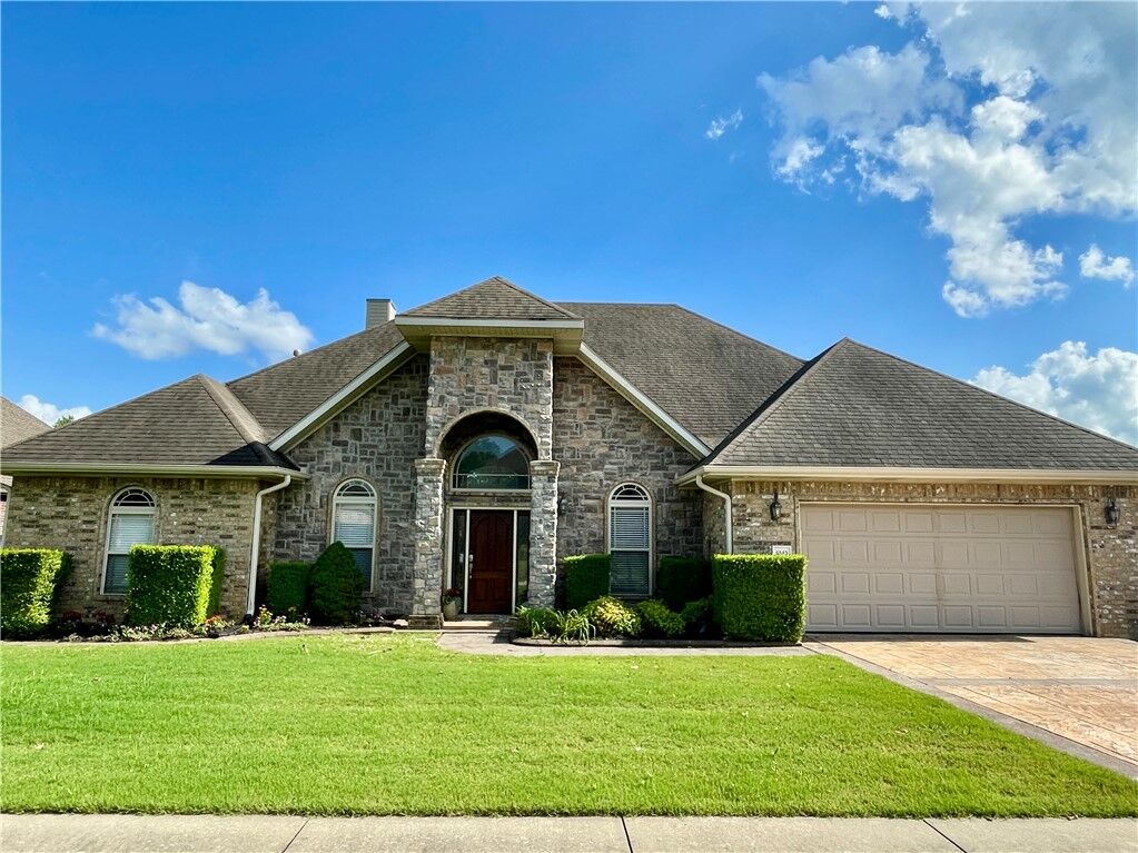 Property Photo:  4545 W Flagstick Drive  AR 72704 