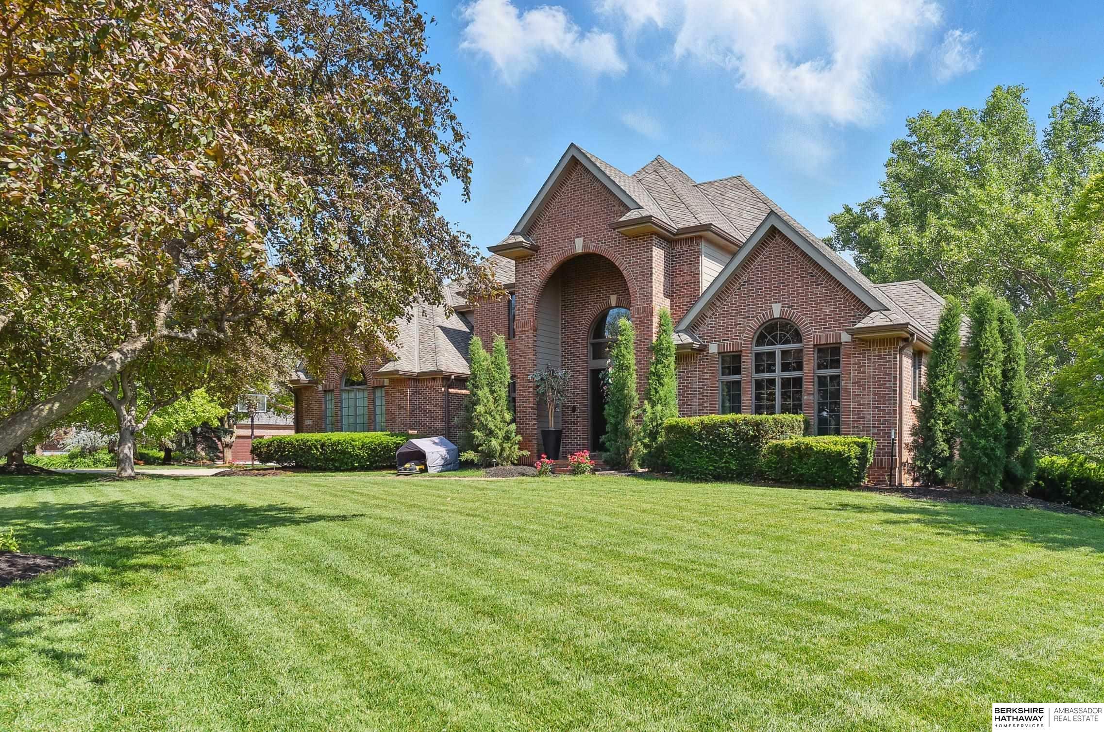 9429 Woodney Circle  Omaha NE 68122 photo