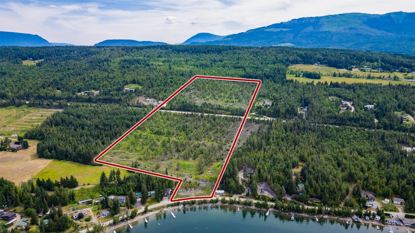 Property Photo: 1720 Blind Bay Road BC V0E 1H1