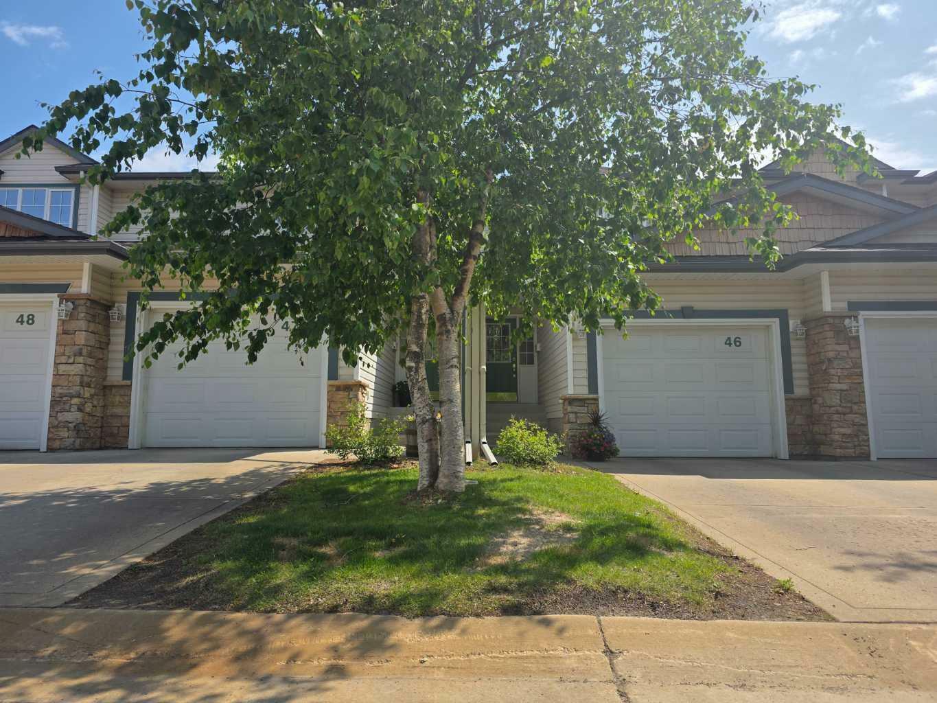 Photo de la propriété: 73 Addington Drive 46 AB T4R 2Z6