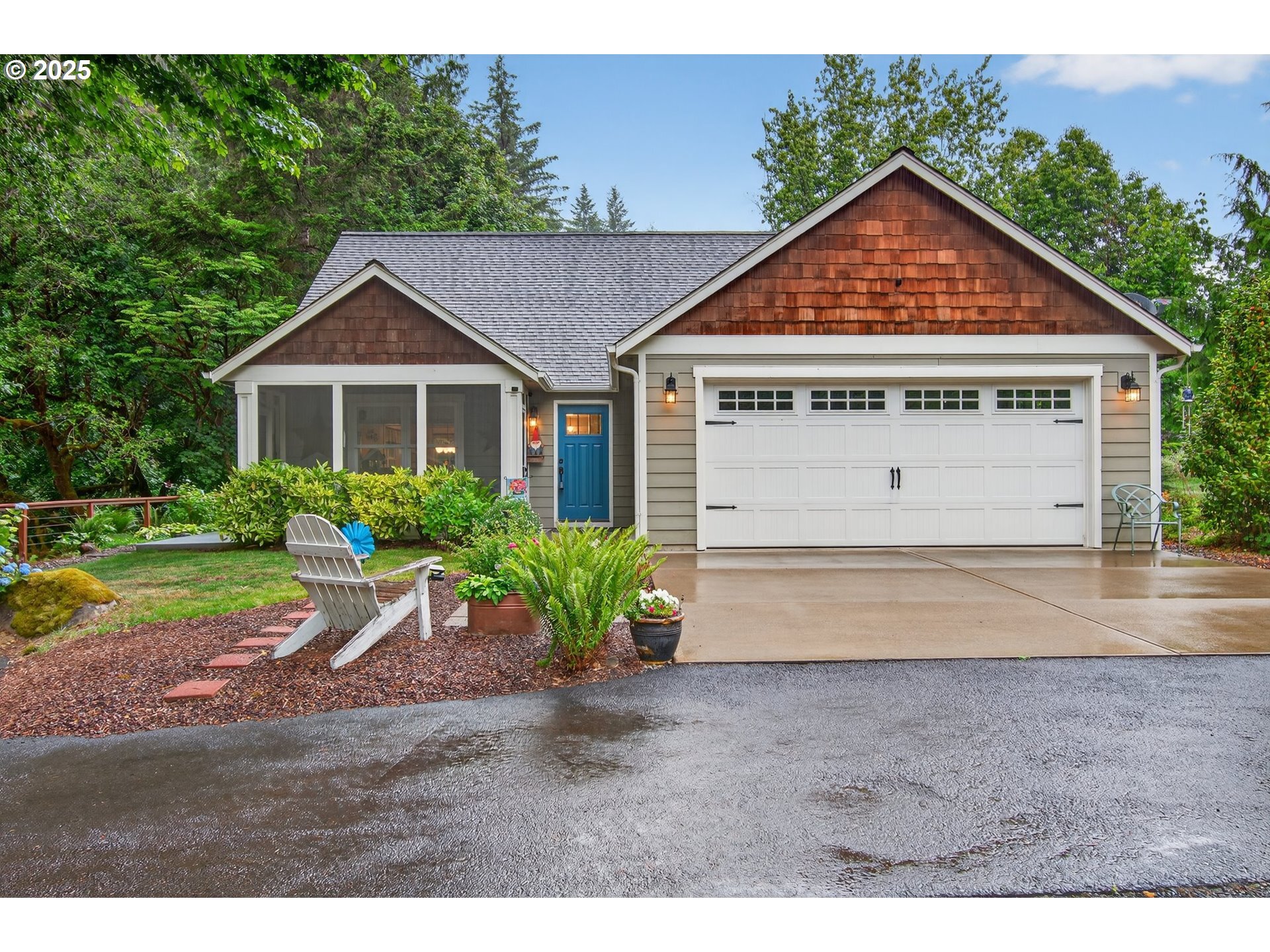 Property Photo: 721 Abernathy Creek Rd WA 98632
