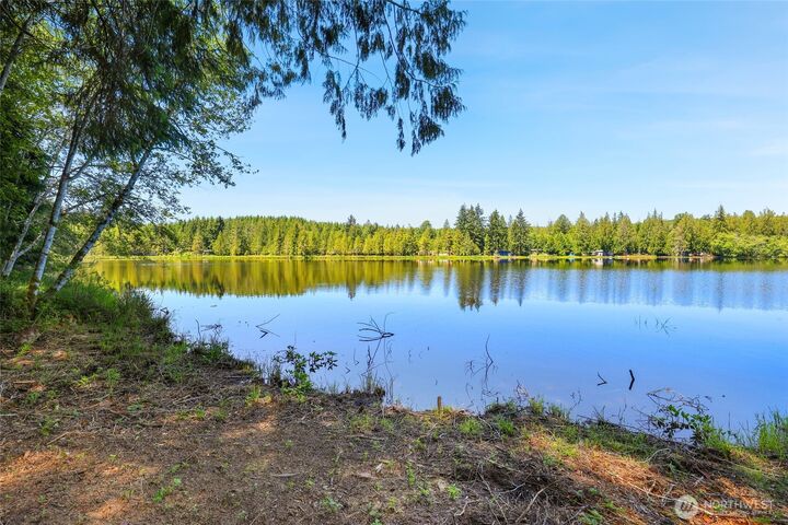 Property Photo: 47 Lake Arrowhead WA 98541