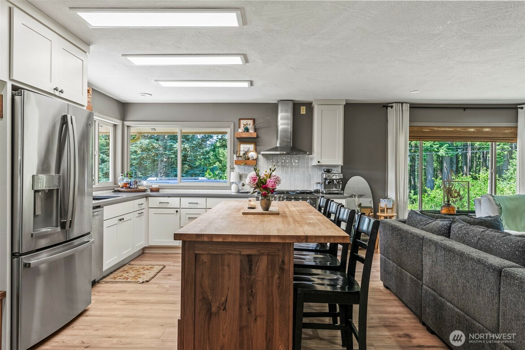 Property Photo: 106 Barba Road WA 98611