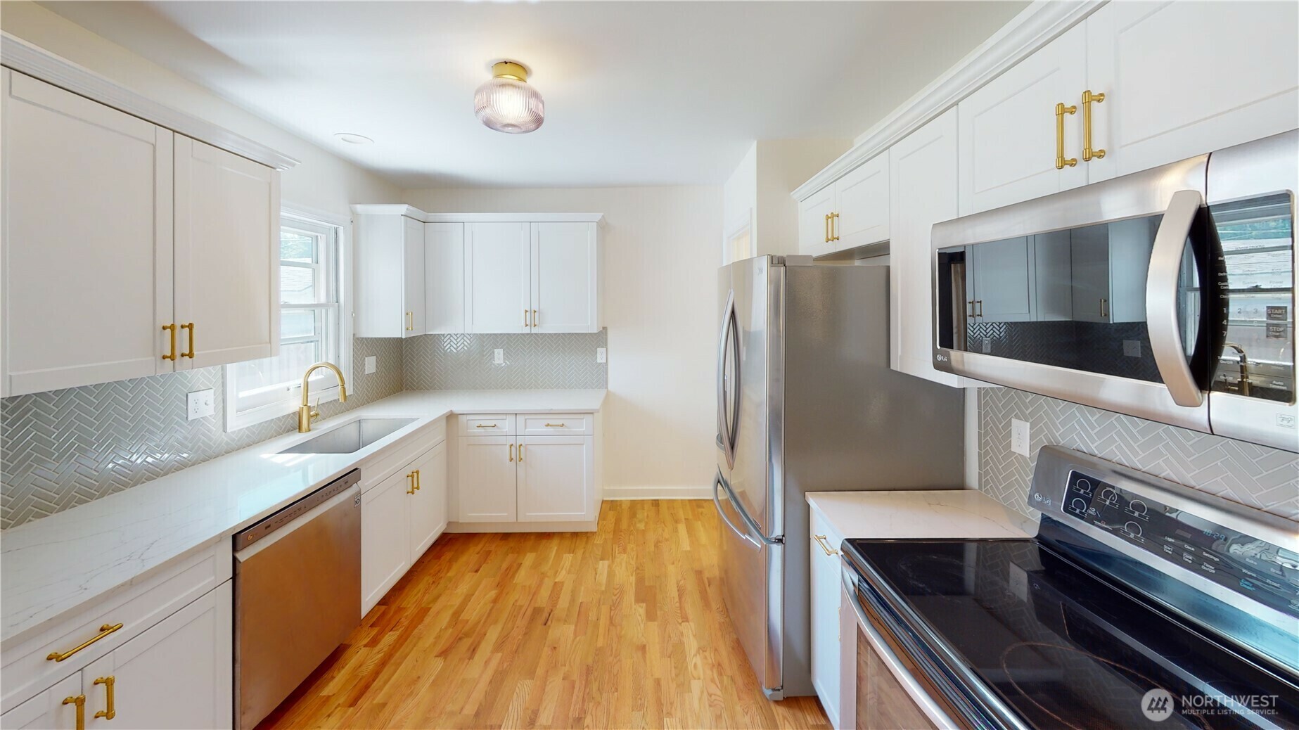 Property Photo:  1303  Modoc  WA 99362 