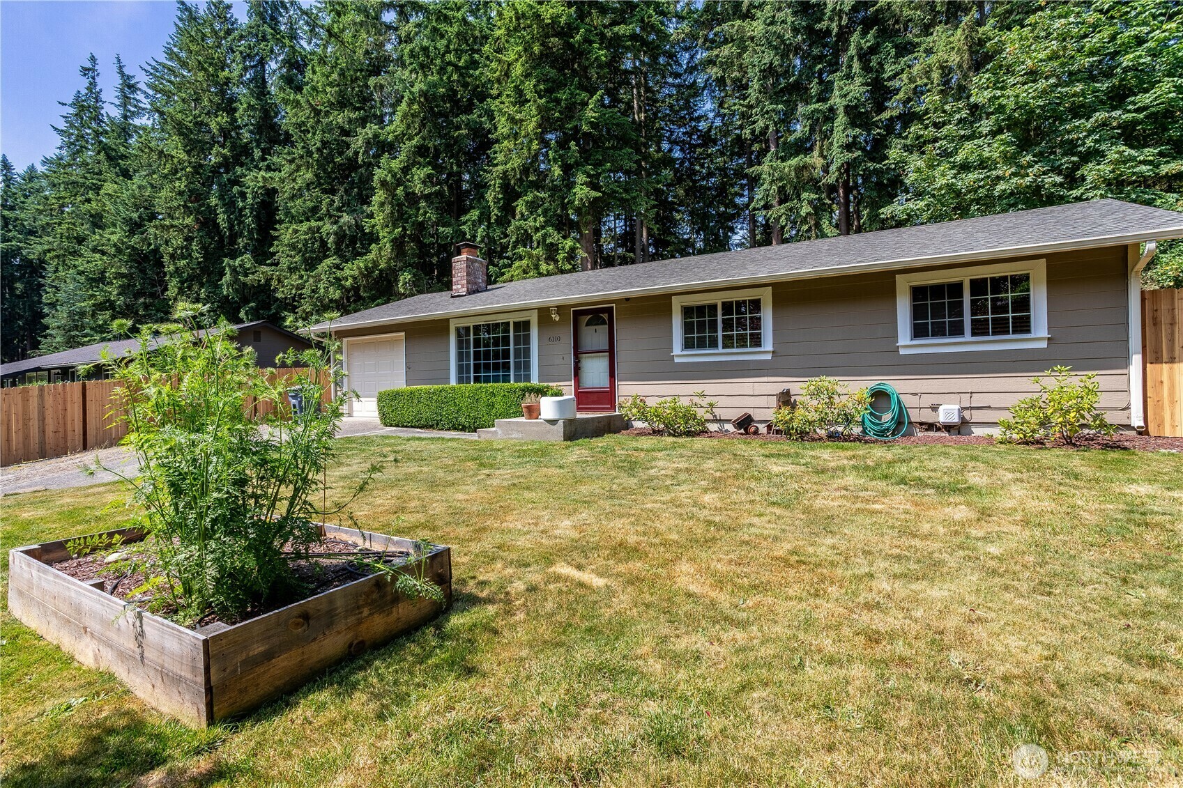 Property Photo: 6110 189th Avenue Ct E WA 98391