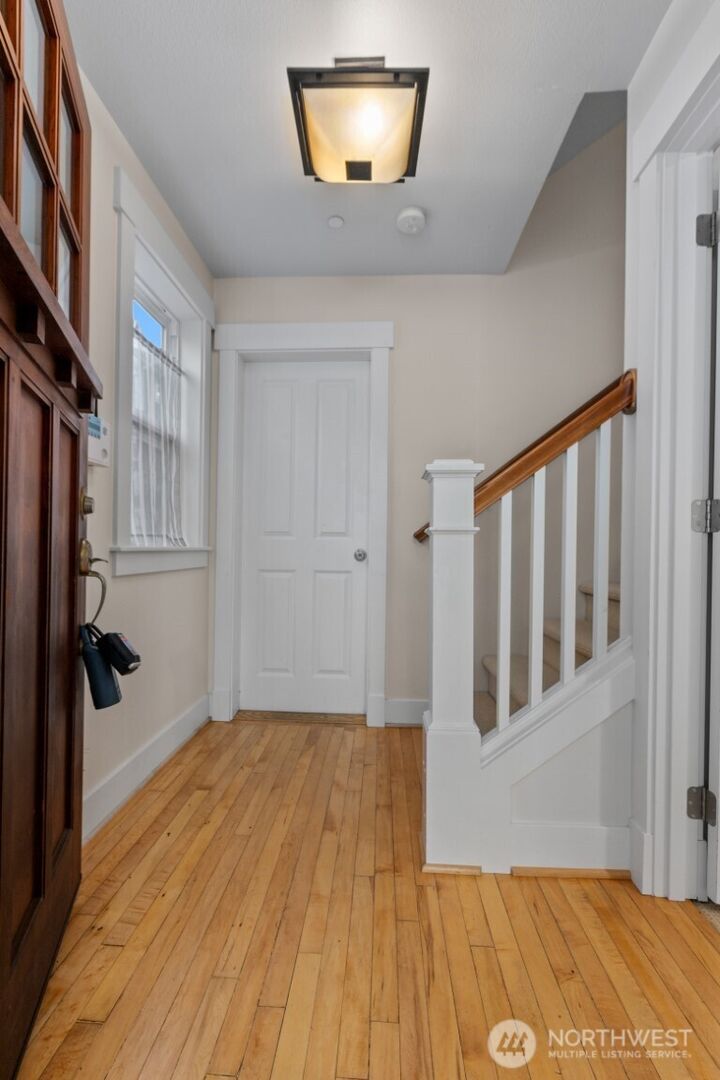 Property Photo:  6308  31st Avenue SW  WA 98126 