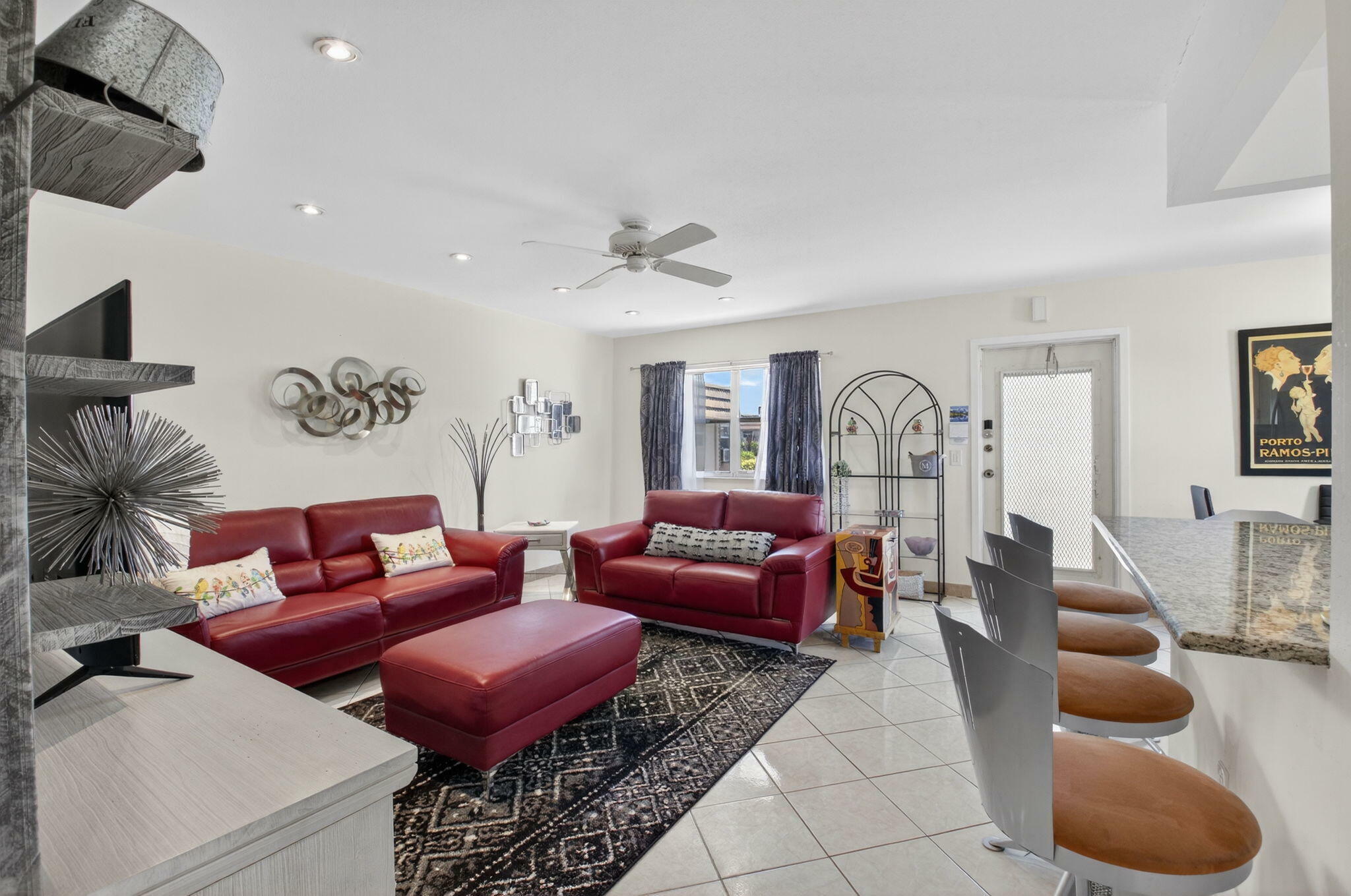 Property Photo: 360 Seville O FL 33446