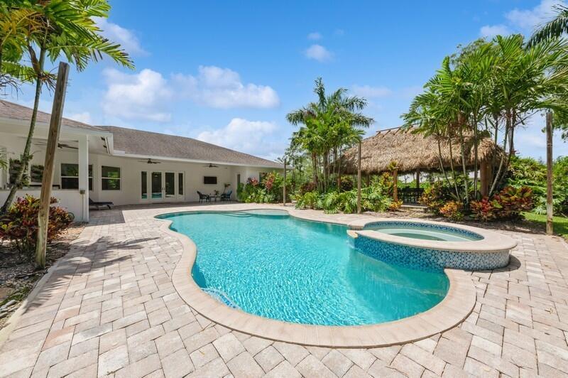 Property Photo: 15214 87th Trail N FL 33418