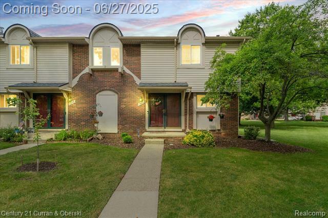 Property Photo: 1963 E Franklin Drive MI 48187