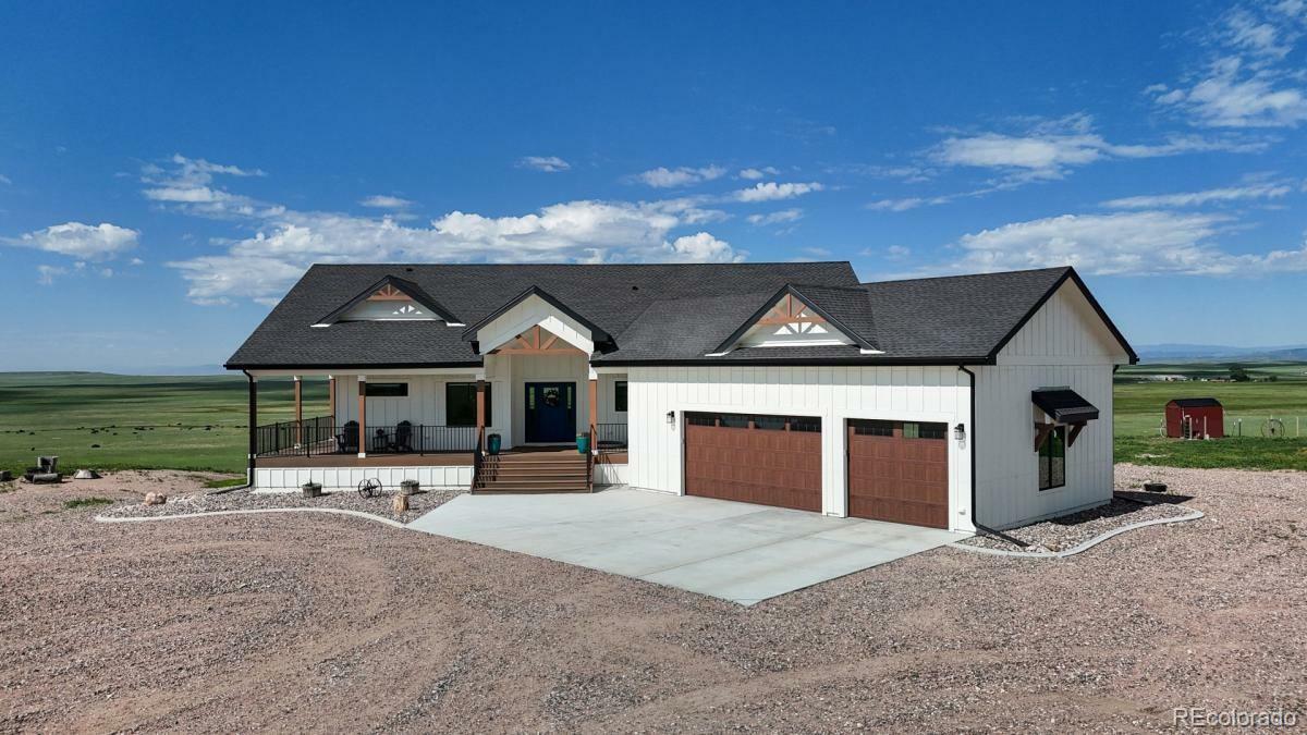 Property Photo: 7430 County Road 126 CO 80612