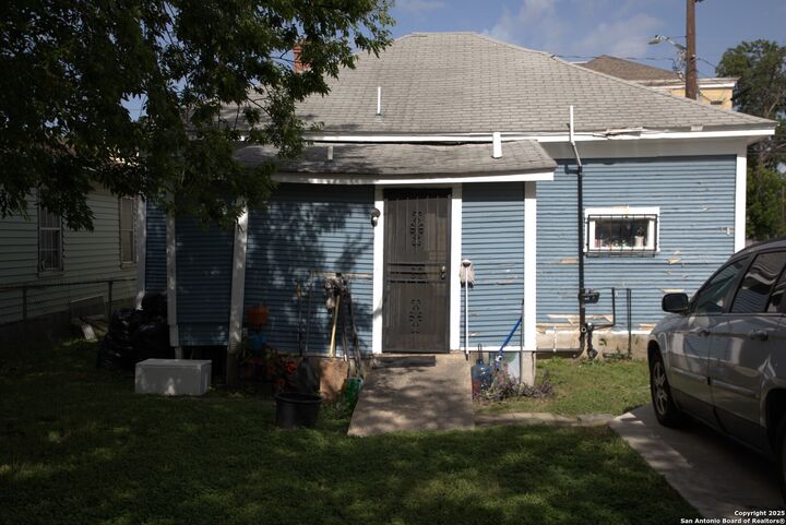 622 Hackberry  San Antonio TX 78203 photo