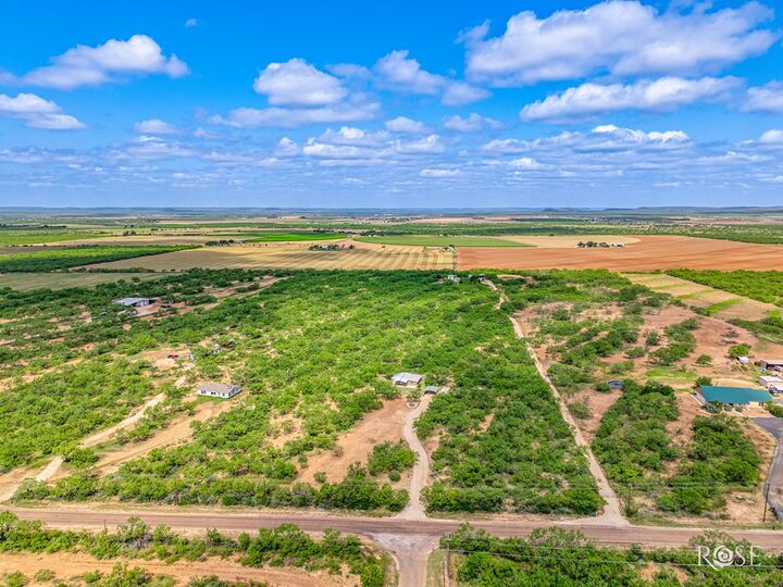 Property Photo: 11483 N Grape Creek Rd TX 76901