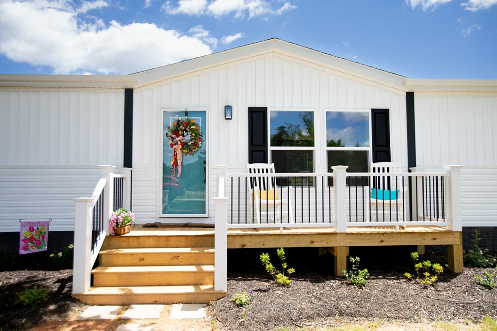 Property Photo: 12 Sunset Lane VA 23966