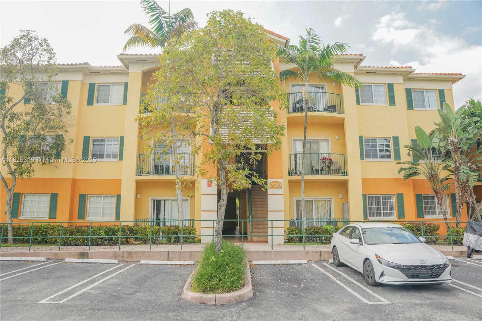 7200 NW 114 Ave 305  Doral FL 33178 photo