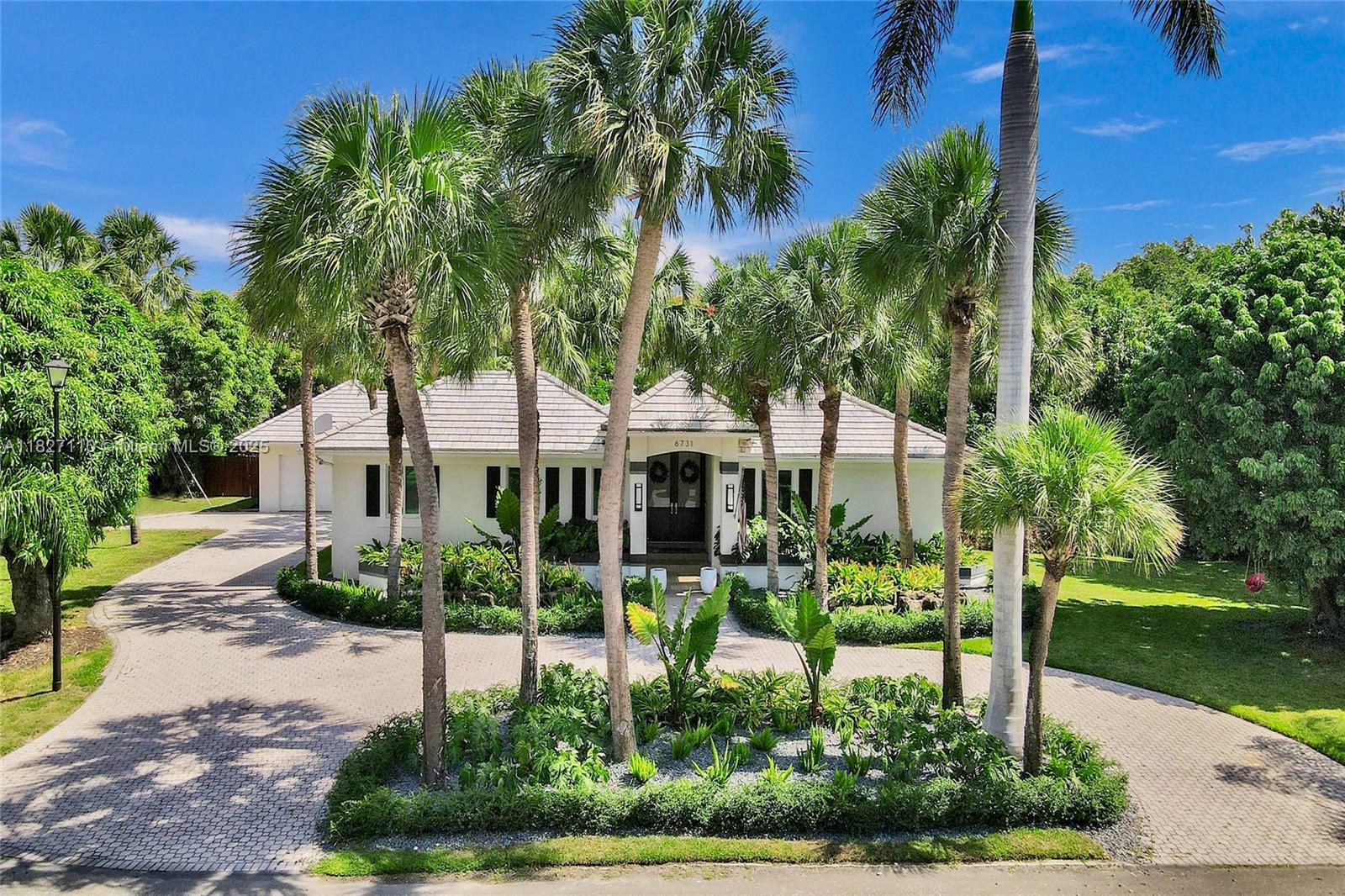 Property Photo: 6731 SW 138th St FL 33158