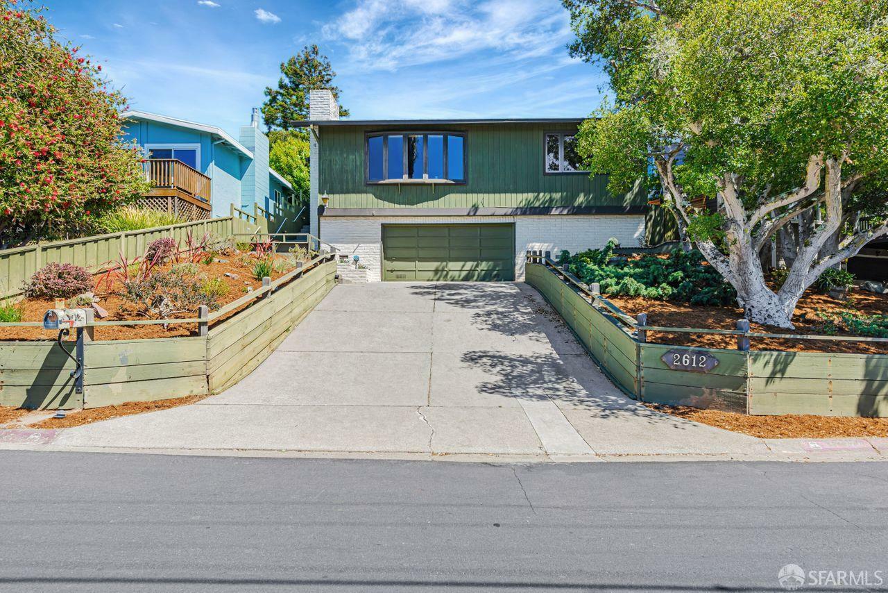 Property Photo: 2612 Lincoln Avenue CA 94002