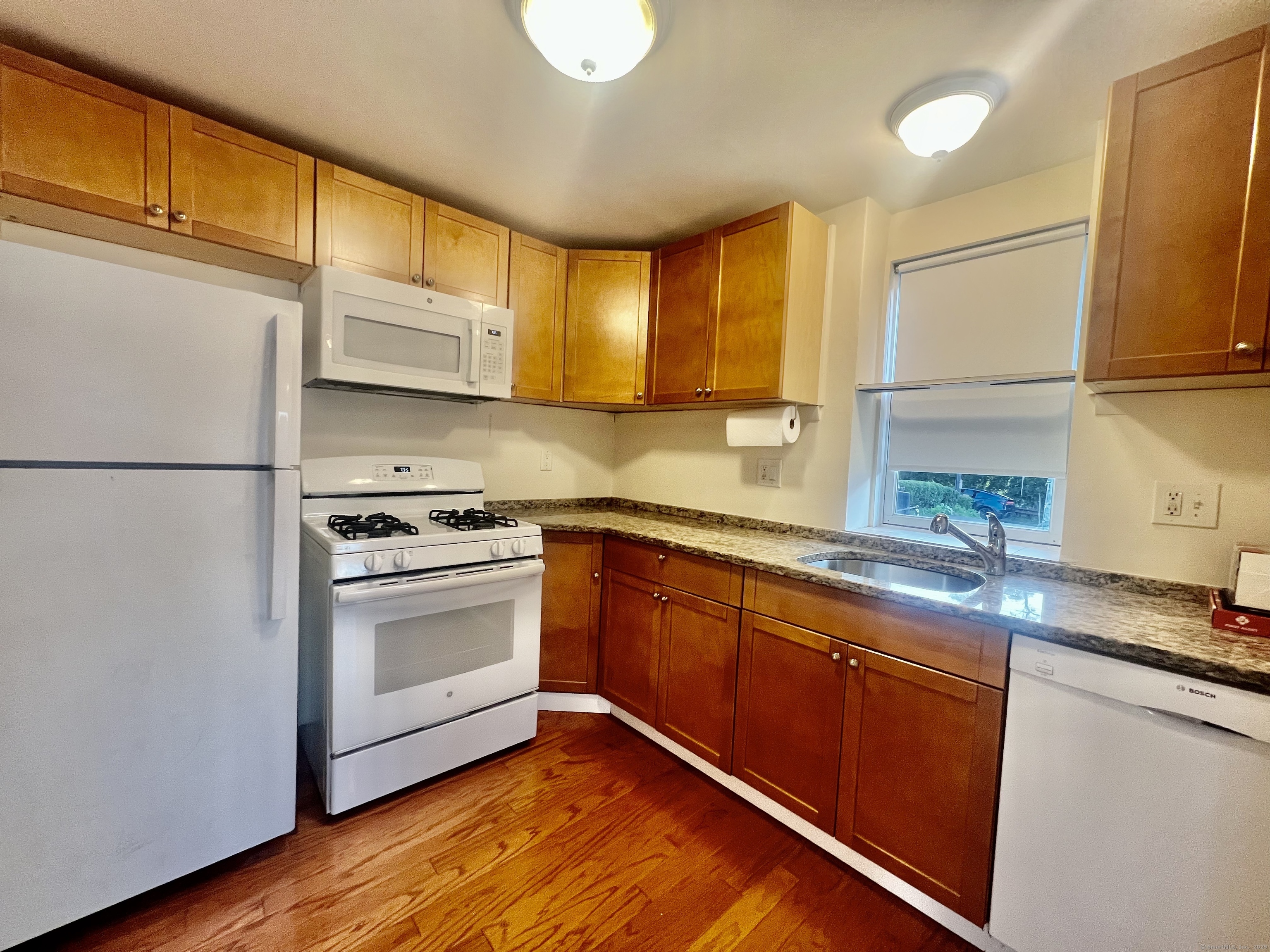 Property Photo:  80 Josephine Evaristo Avenue Cottage  CT 06830 