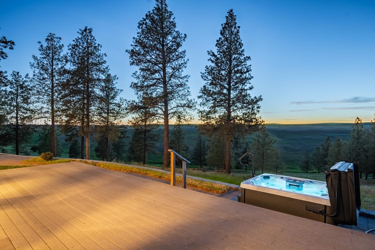 Property Photo: 28018 S North Kentuck Trails Rd WA 99031
