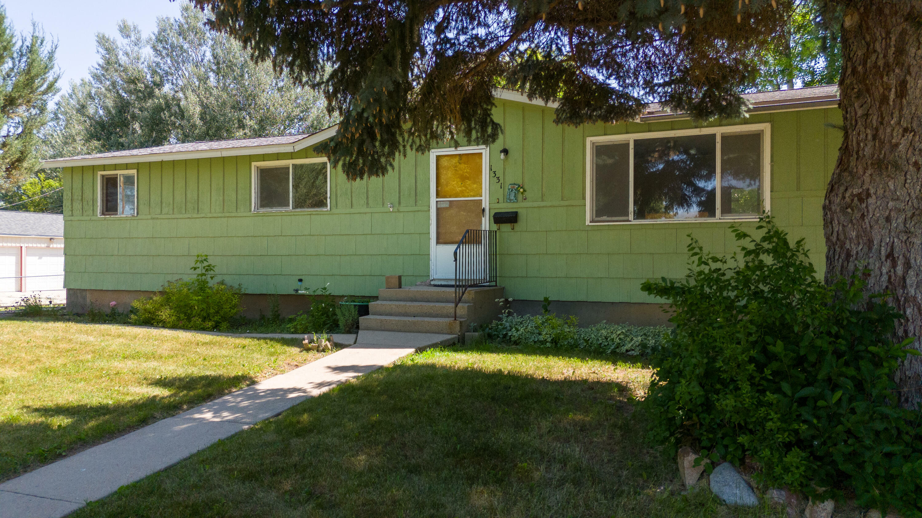 Property Photo: 1331 Emerson Street WY 82801