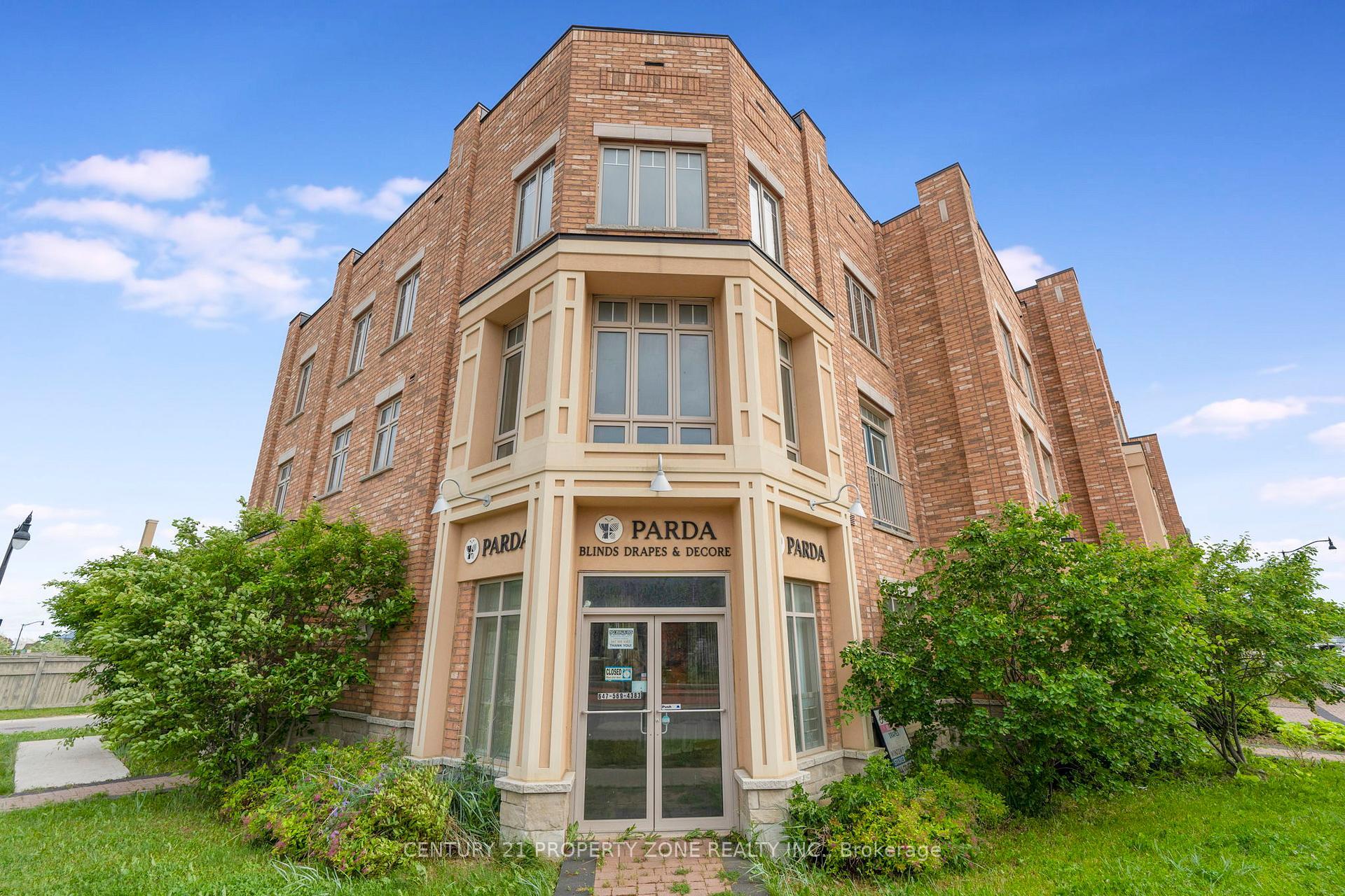 28 Wardenwood Drive  Brampton ON L6R 3W4 photo