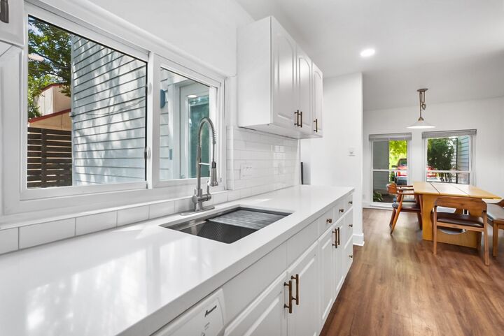 Property Photo: 2709 Parker Lane B TX 78741