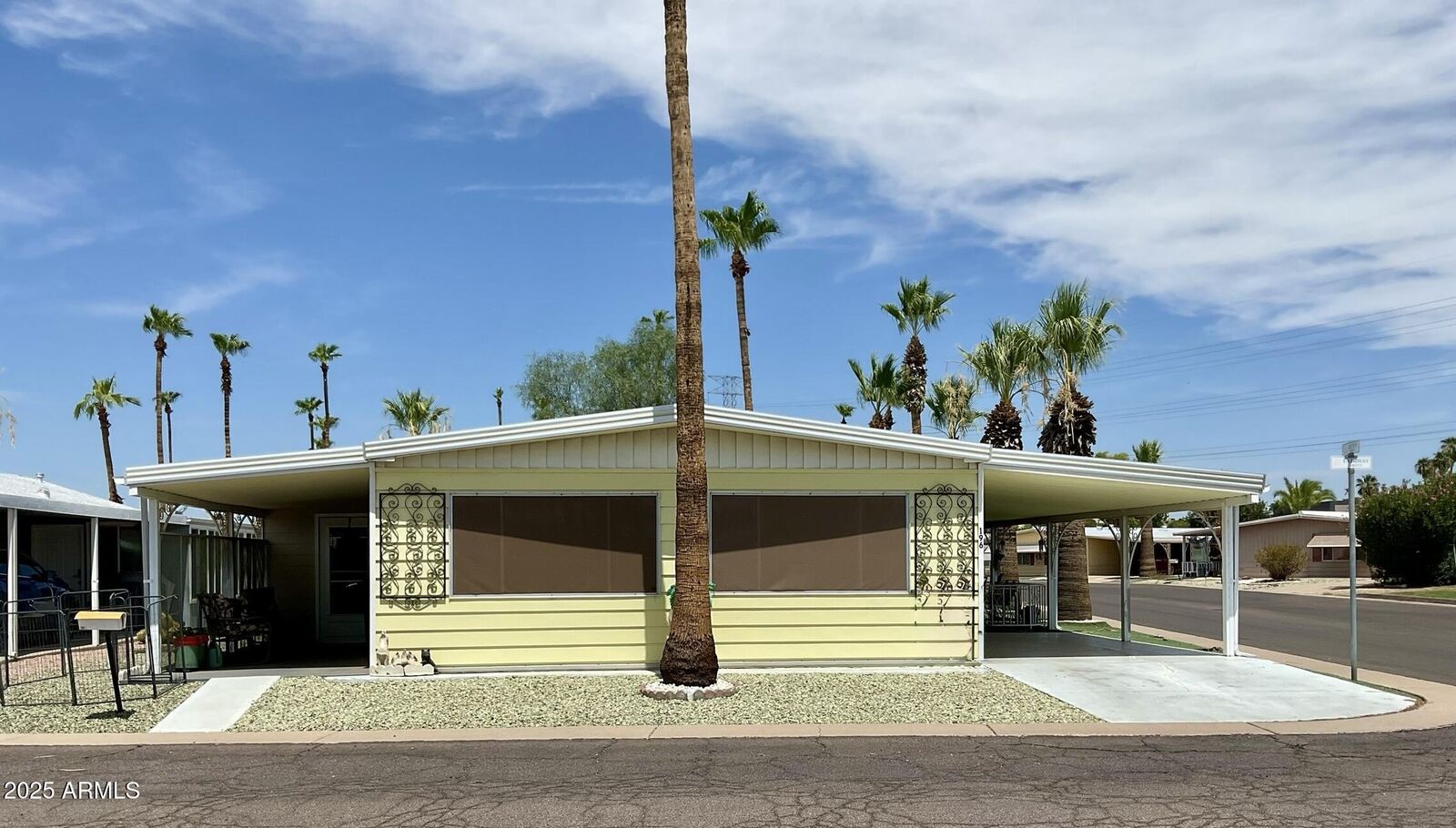 Property Photo: 120 N Val Vista Drive 196 AZ 85213
