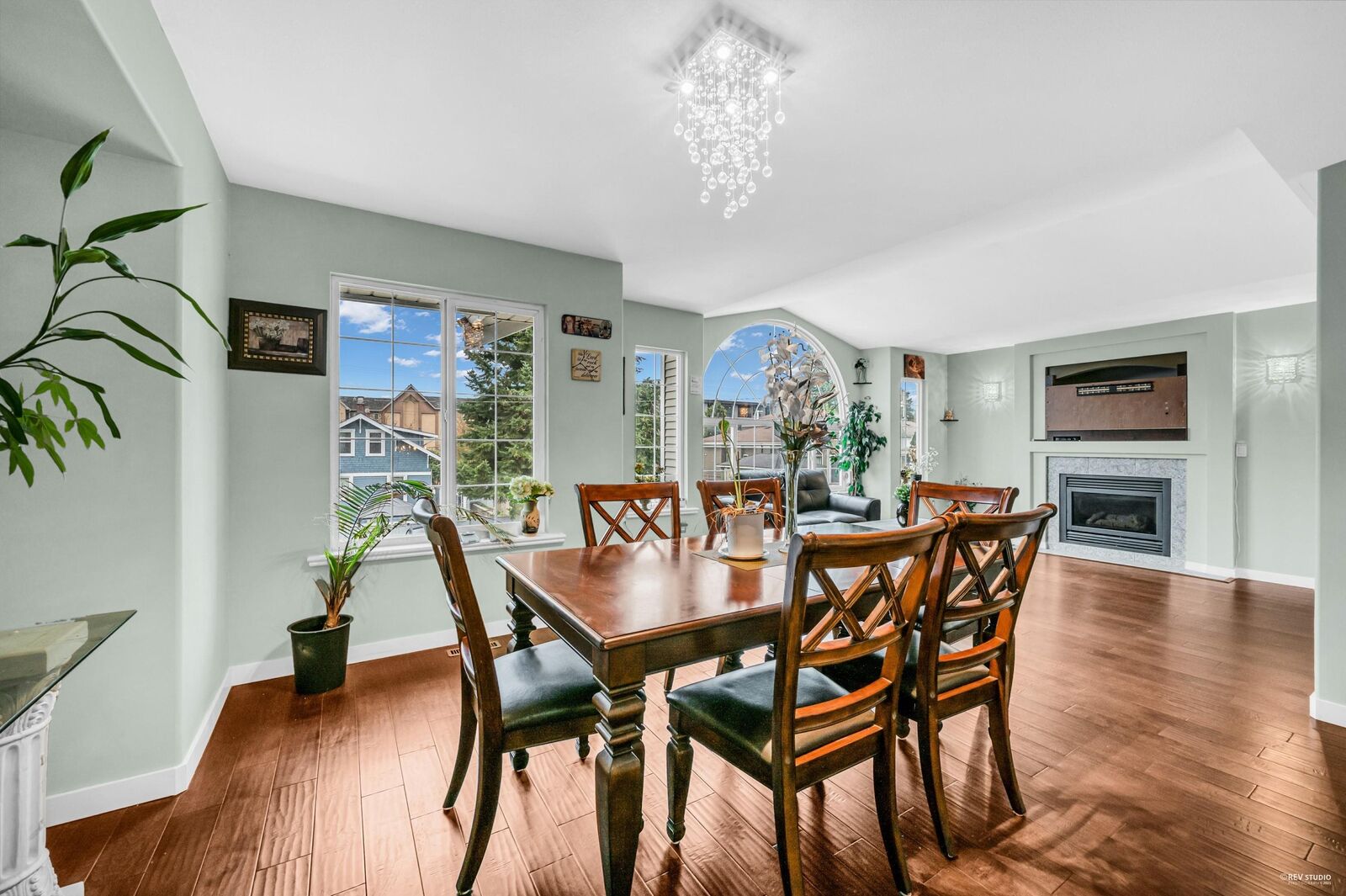 Property Photo: 2288 Irvine Avenue BC V3C 3H2